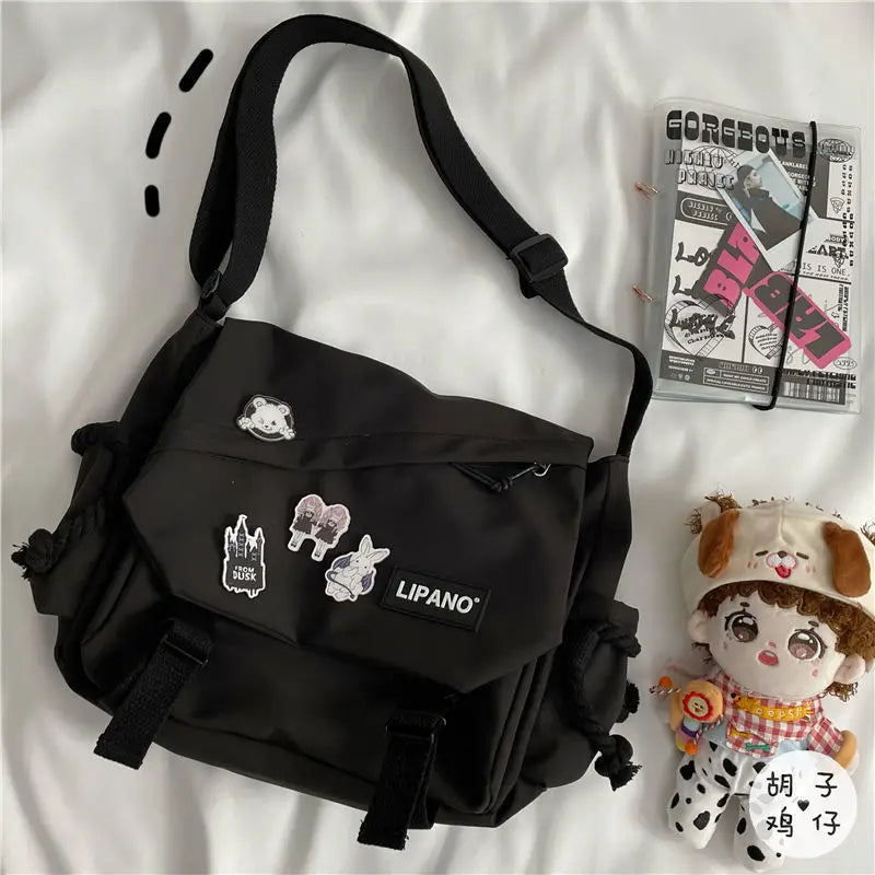 Hong Kong style bag versatile artistic Korean version street photography shoulder bag messenger bag student crossbody bag for ma