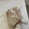 New Luxury Fashion Women's Shoulder Bag Large Capacity Bucket Bag With Ribbon Chain Crossbody Bag Commuting