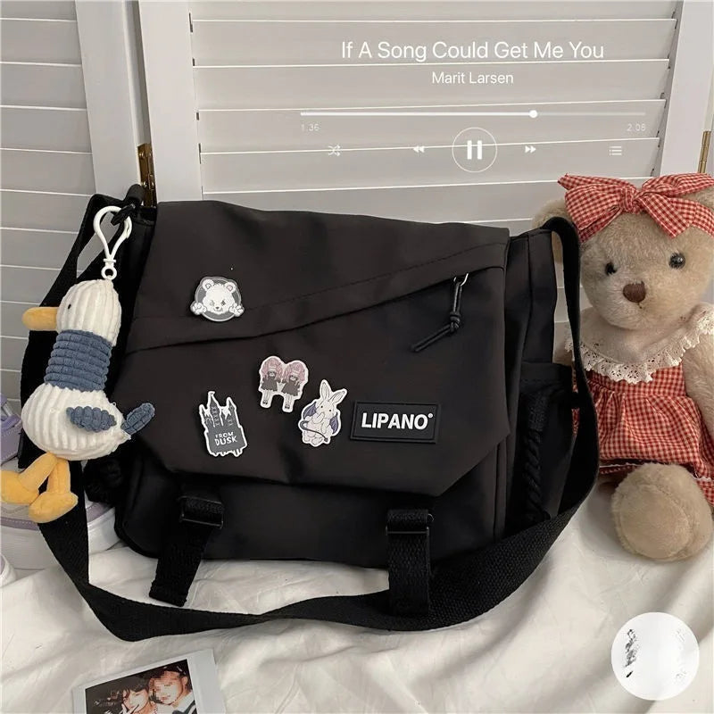 Hong Kong style bag versatile artistic Korean version street photography shoulder bag messenger bag student crossbody bag for ma