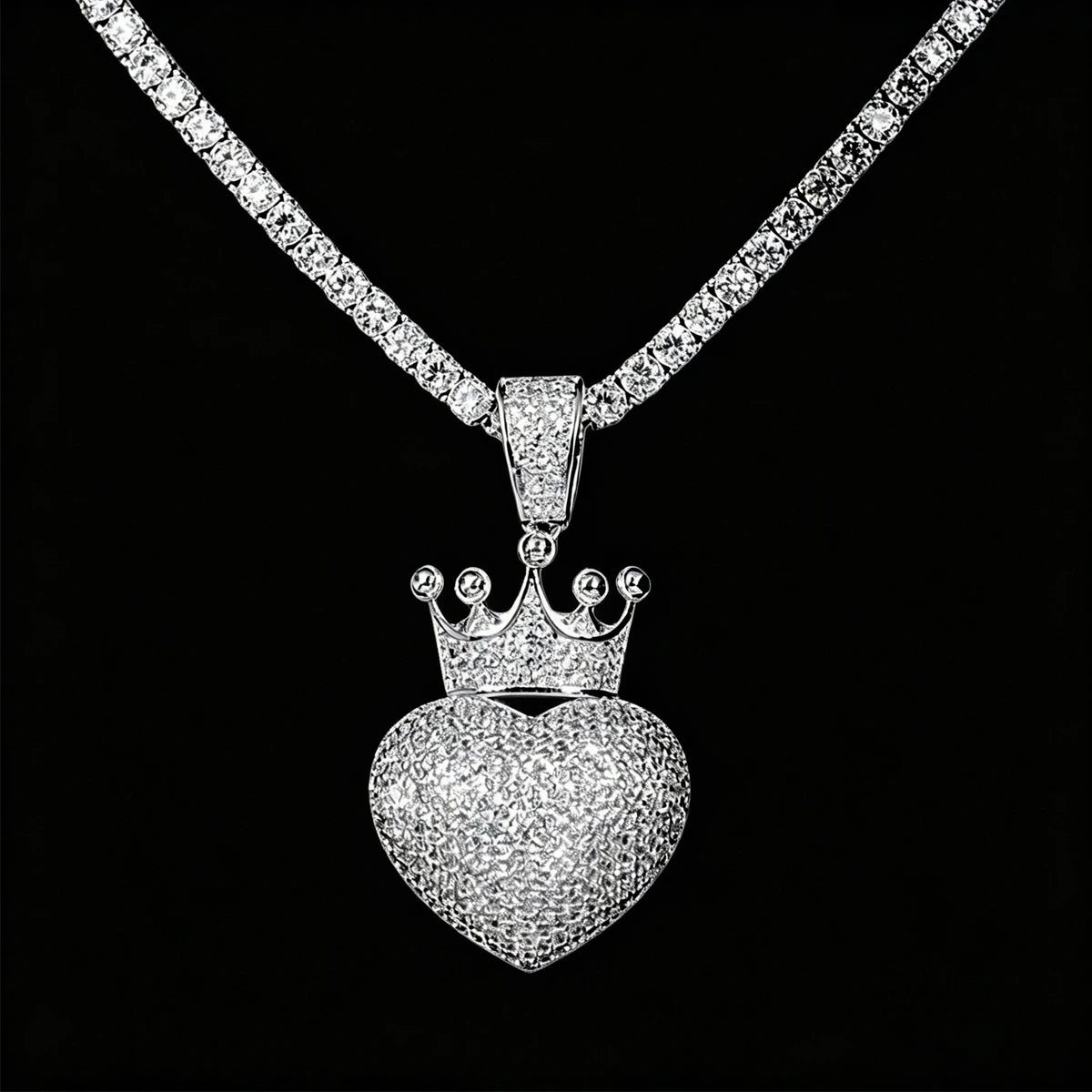 Iced Out Crowned Heart Pendant Micro Pave Cubic Zirconia Crown Love Heart Charm 18K Gold Plated Hip Hop Necklace Bling Rhinestone Heart Crown Jewelry For Men Women Trendy Rap Accessory Romantic Lovers Gift Fine Jewelry Gifts